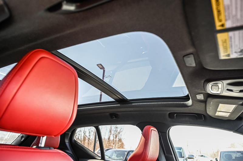 volvo XC40 2020 - 32