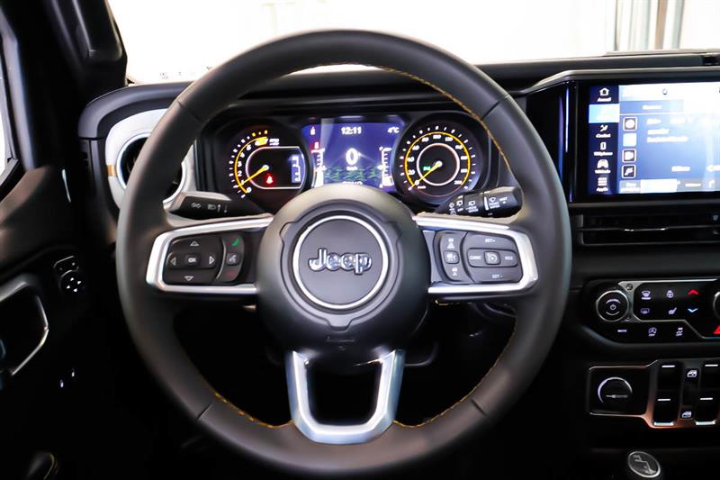 jeep Wrangler 2025 - 14