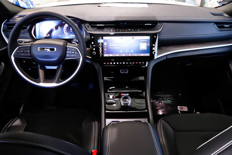 jeep Grand Cherokee 2026 - 11