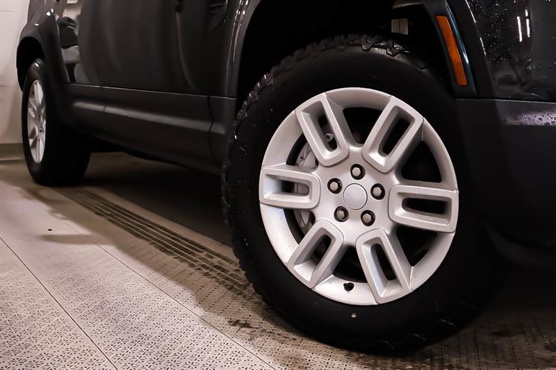 land rover Defender 2025 - 9