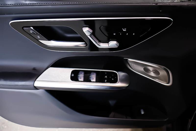 mercedes-benz GLC 2025 - 27