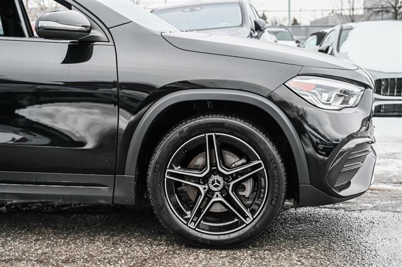 2022 Mercedes-Benz GLA - Image 12