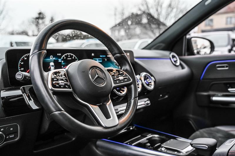 2022 Mercedes-Benz GLA - Image 16