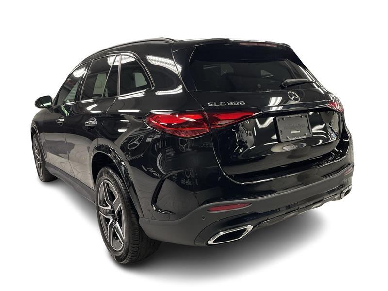 2023 Mercedes-Benz GLC - Image 9