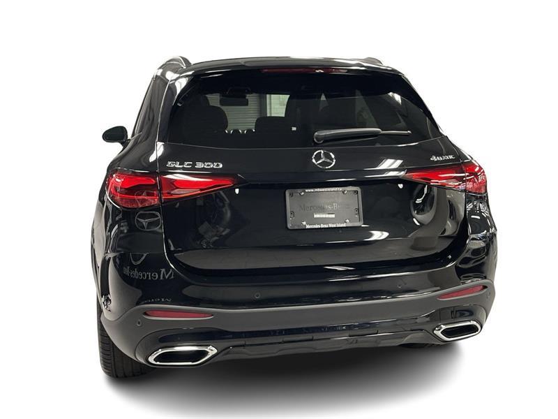 2023 Mercedes-Benz GLC - Image 10