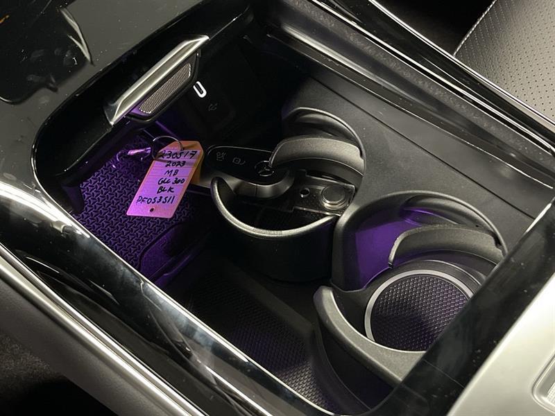 2023 Mercedes-Benz GLC - Image 29