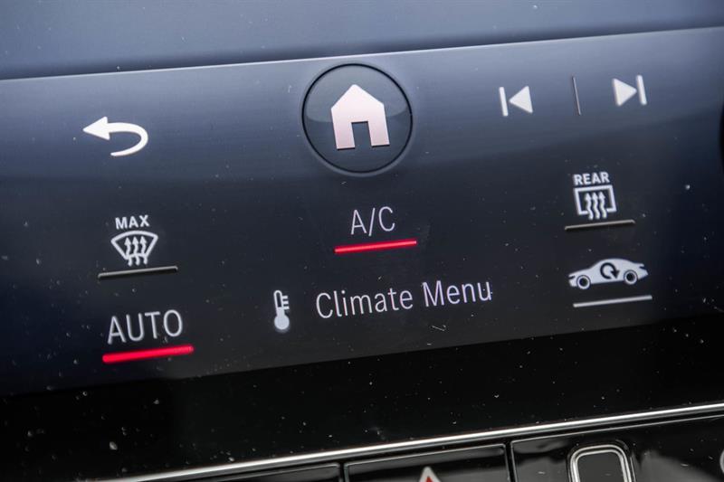 2024 Mercedes-Benz C-Class - Image 30