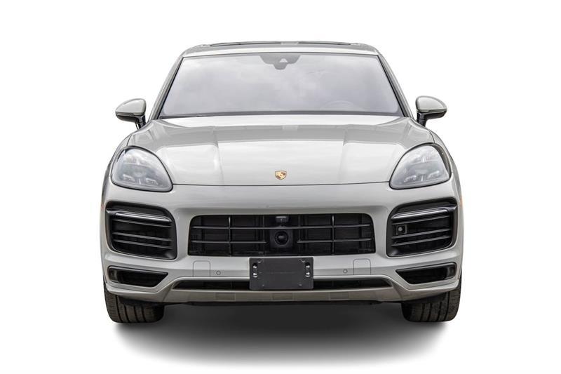 2023 Porsche Cayenne - Image 2