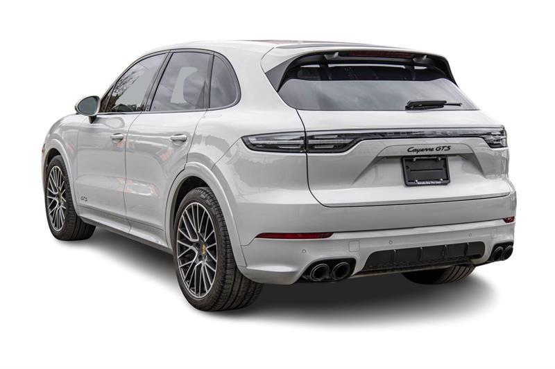 2023 Porsche Cayenne - Image 10
