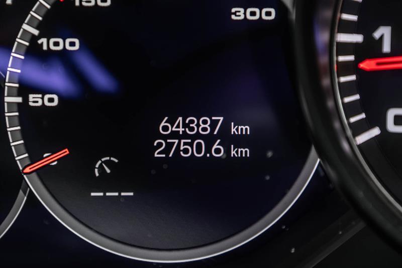 2023 Porsche Cayenne - Image 22