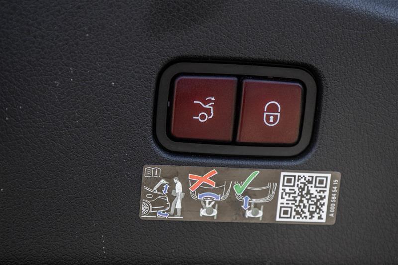 2025 Mercedes-Benz CLE - Image 12