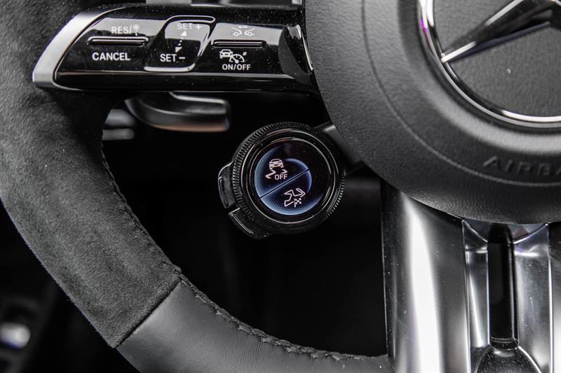 2025 Mercedes-Benz E-Class - Image 31