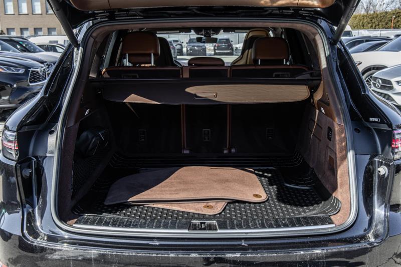 2019 Porsche Cayenne - Image 14