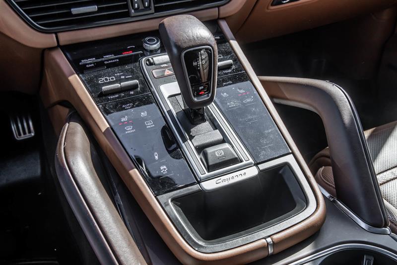 2019 Porsche Cayenne - Image 27