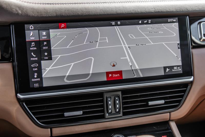 2019 Porsche Cayenne - Image 30