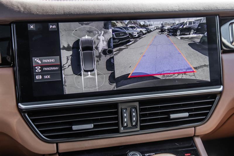 2019 Porsche Cayenne - Image 31