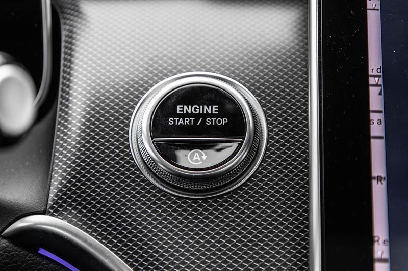 2023 Mercedes-Benz GLC - Image 30