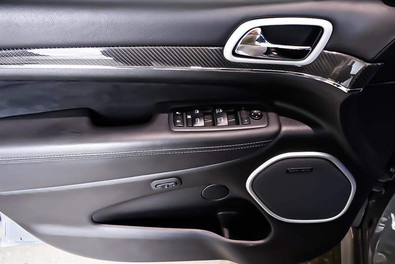 jeep Grand Cherokee 2020 - 30