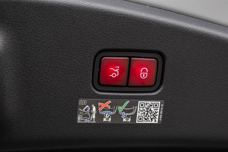 2025 Mercedes-Benz CLE - Image 20