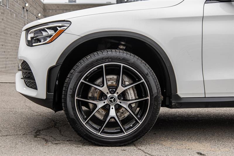 2023 Mercedes-Benz GLC - Image 12