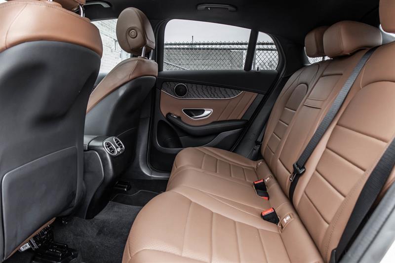 2023 Mercedes-Benz GLC - Image 38