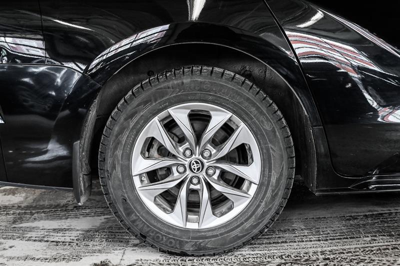 2023 Toyota Sienna - Image 7