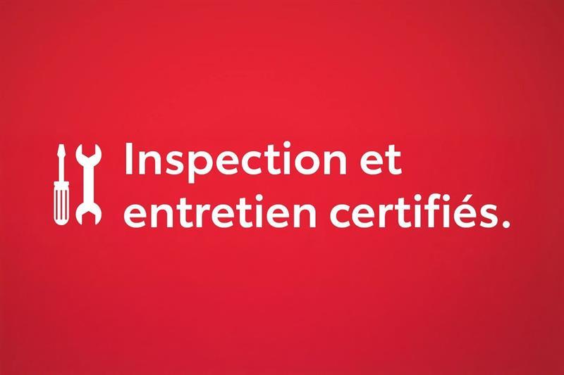 2023 Toyota Sienna - Image 8