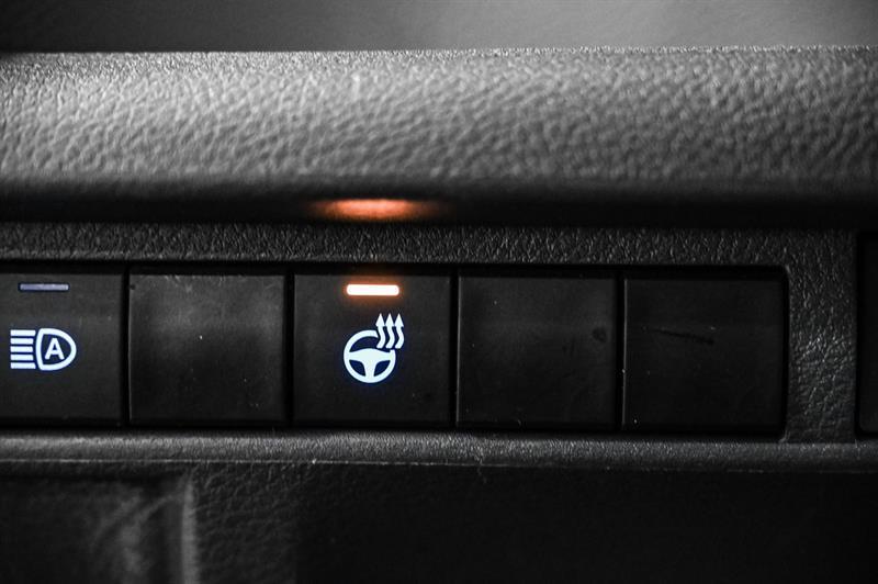 2023 Toyota Sienna - Image 17