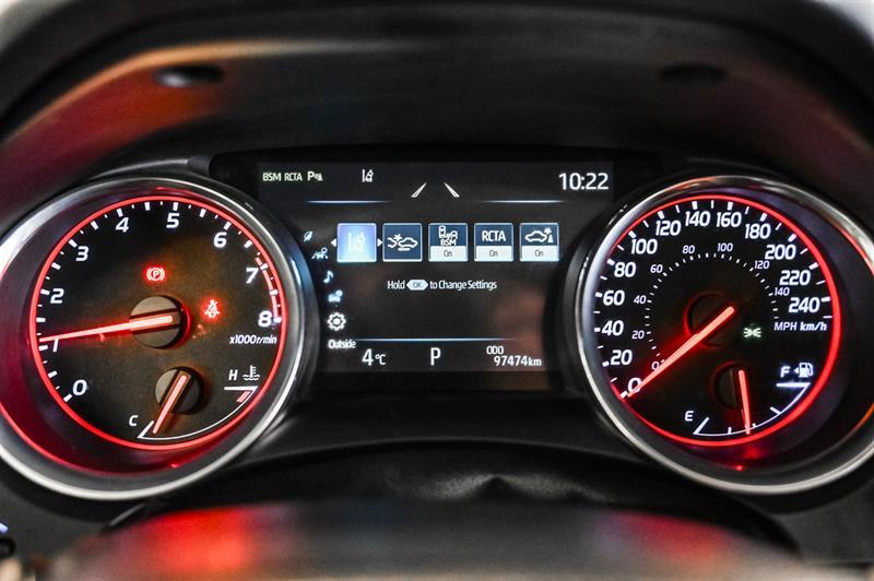 2020 Toyota Camry - Image 16