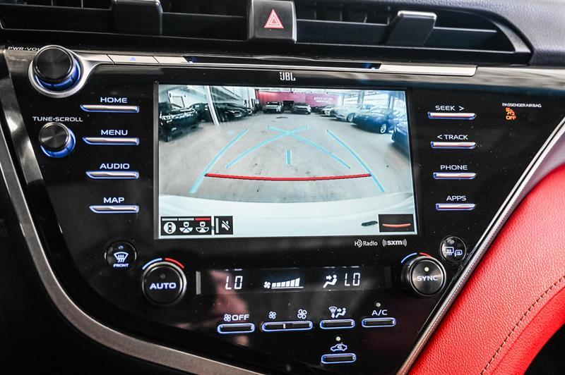 2020 Toyota Camry - Image 27