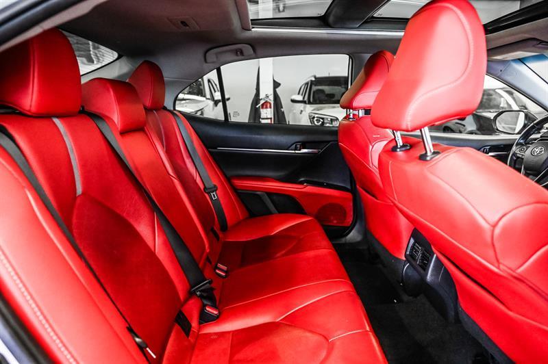 2020 Toyota Camry - Image 28