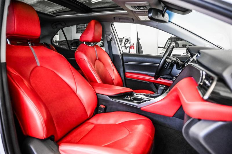 2020 Toyota Camry - Image 30