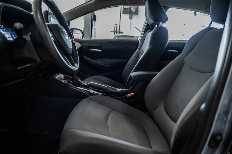 2021 Toyota Corolla - Image 15