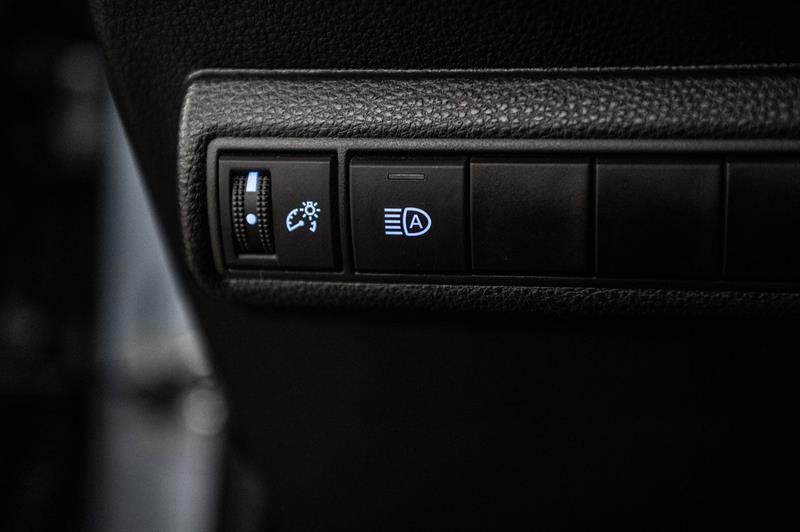 2021 Toyota Corolla - Image 19