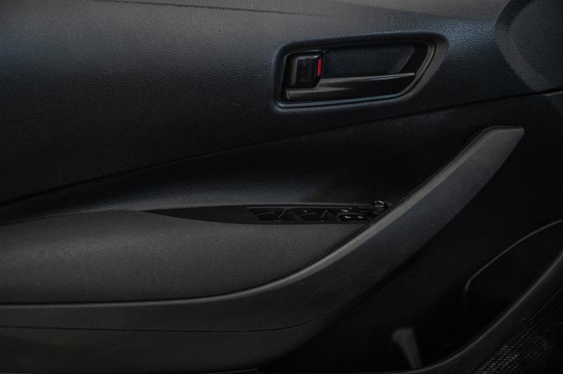 2023 Toyota Corolla - Image 15