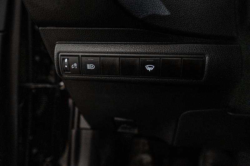 2023 Toyota Corolla - Image 21