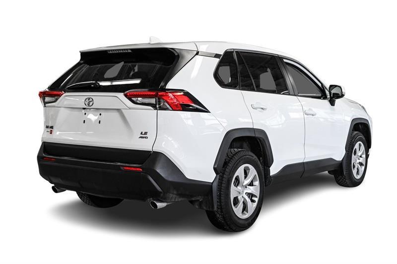 2022 Toyota RAV4 - Image 4