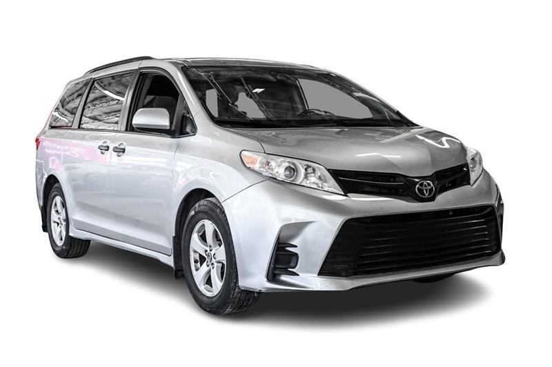 2019 Toyota Sienna - Image 4