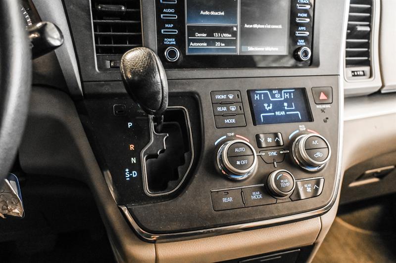 2019 Toyota Sienna - Image 23