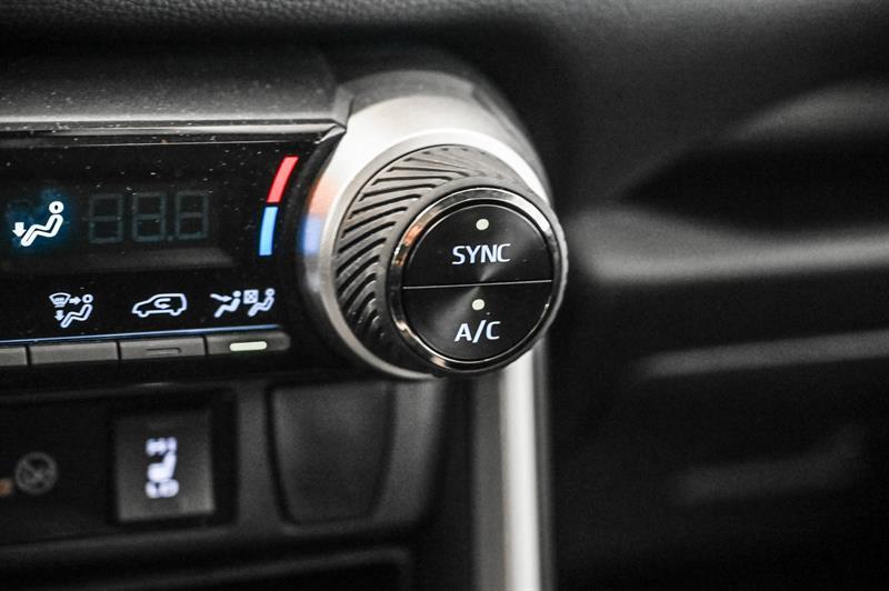 2023 Toyota RAV4 - Image 29