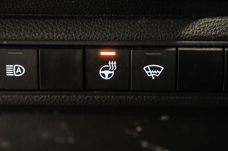 2024 Toyota Corolla - Image 20