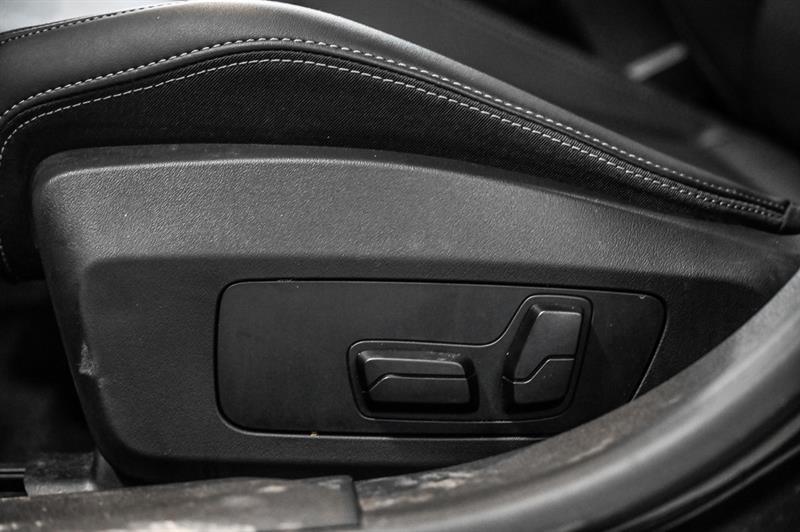 2025 Bmw 2 Series - Image 19