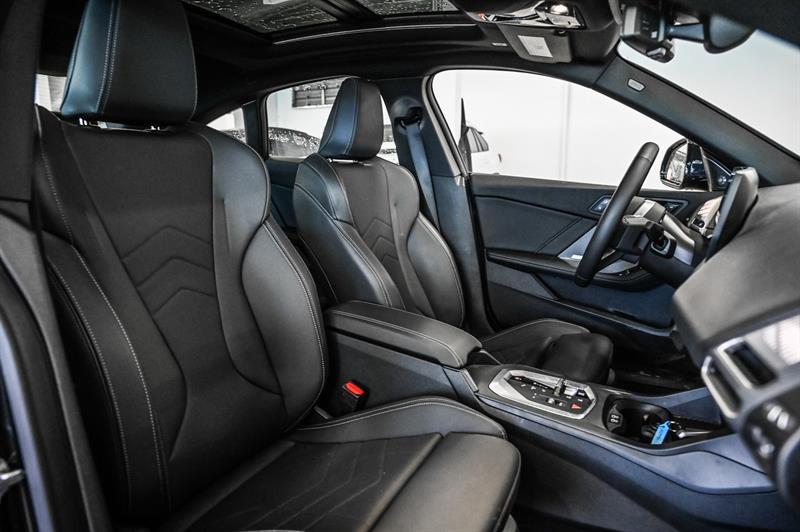 2025 Bmw 2 Series - Image 36