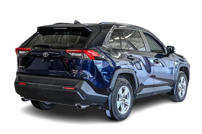 2021 Toyota RAV4 - Image 4