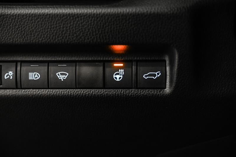 2021 Toyota RAV4 - Image 17