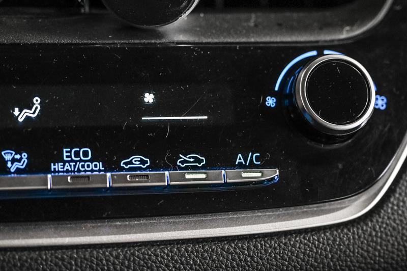 2021 Toyota Corolla - Image 20