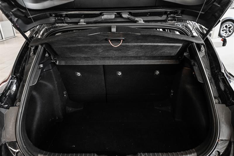 2023 Toyota Corolla - Image 16