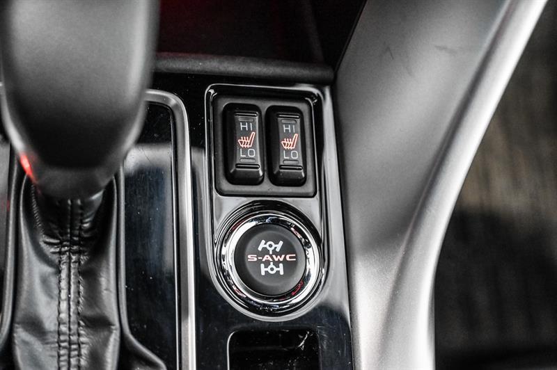 2025 Mitsubishi Eclipse - Image 29