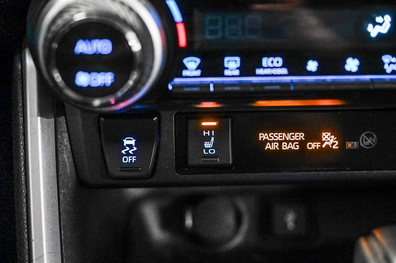 2020 Toyota RAV4 - Image 21