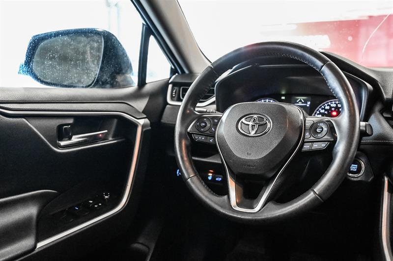 2020 Toyota RAV4 - Image 28